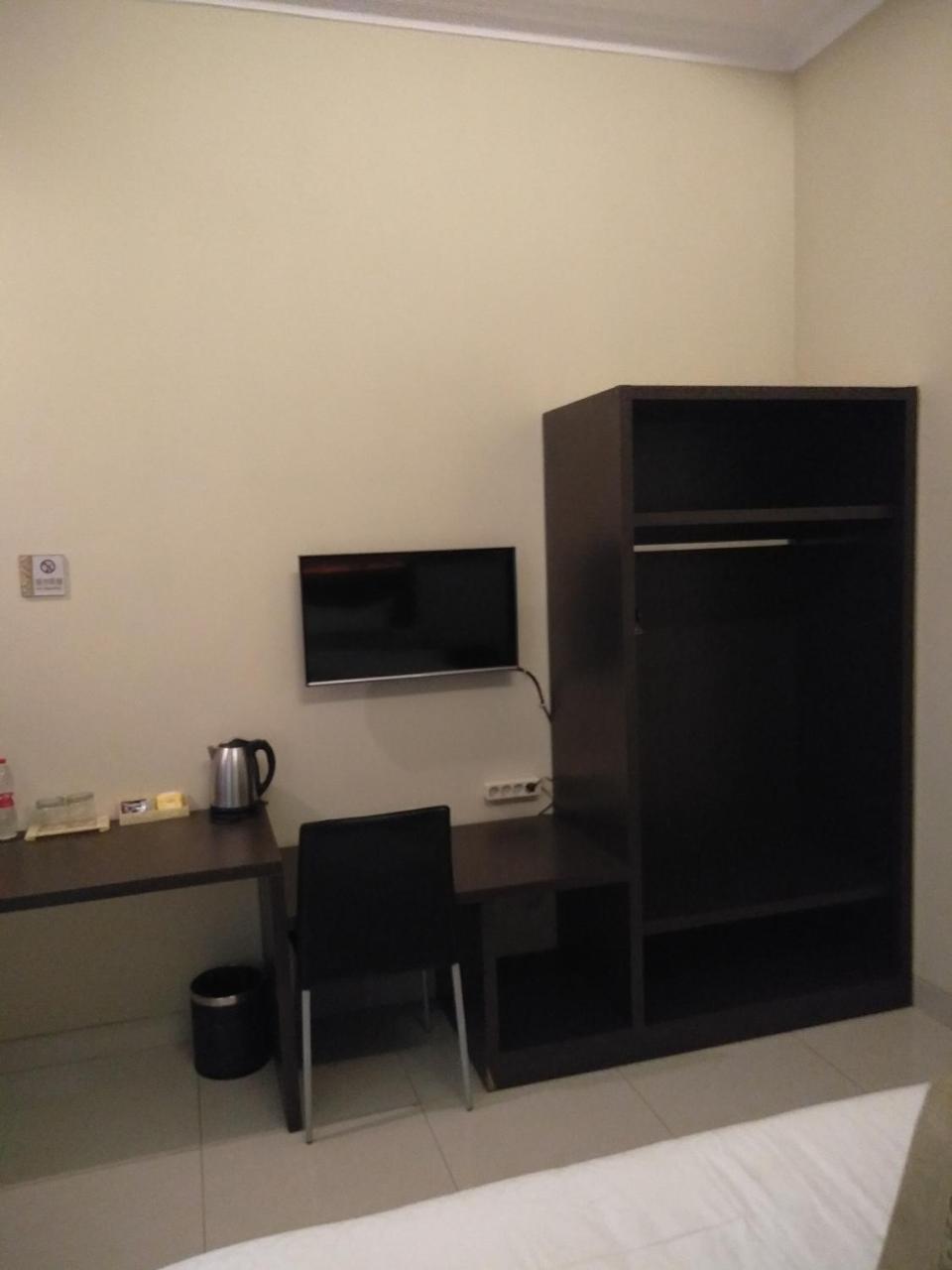 Malang City Boulevard Homestay Exterior foto
